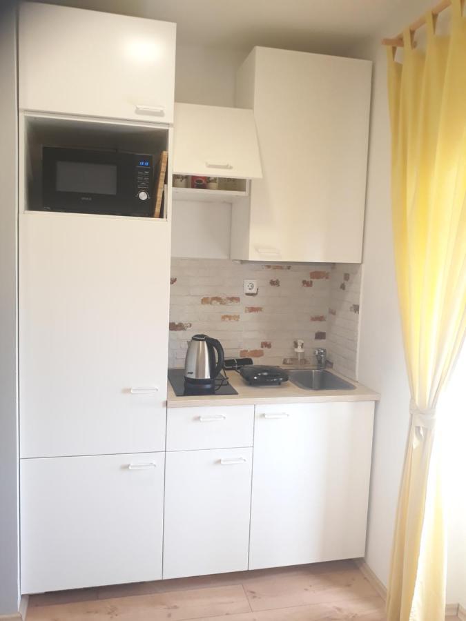 Studio Apartman "Nicole" Pula Zewnętrze zdjęcie